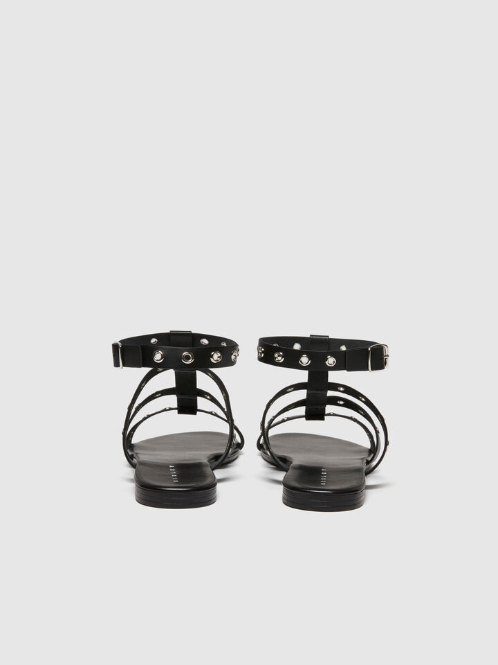 Flat sandals with strap - women's sandals and slippers - Black | Sisley image number 2